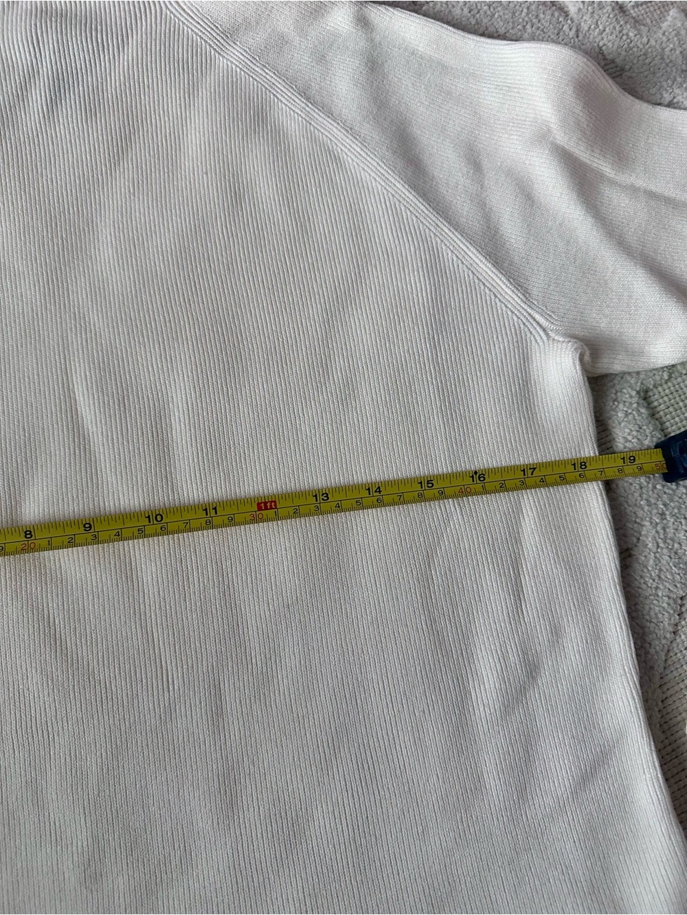 Gorgeous New Orvis XL Cream Mock Neck Long Sleeve Top - Picture 4 of 8